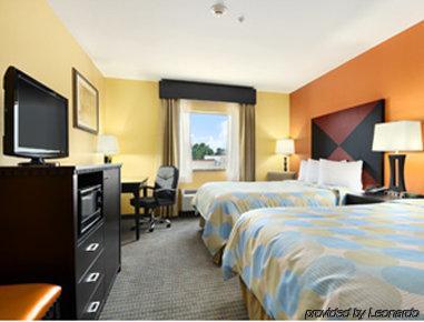 Days Inn & Suites By Wyndham Russellville Cameră foto